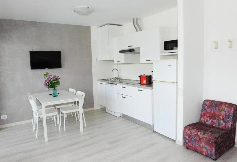 Отель Residence Parco Lago Di Garda