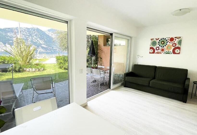 Отель Residence Parco Lago Di Garda