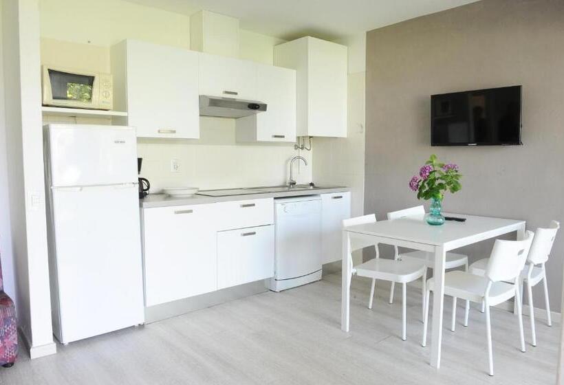 Отель Residence Parco Lago Di Garda