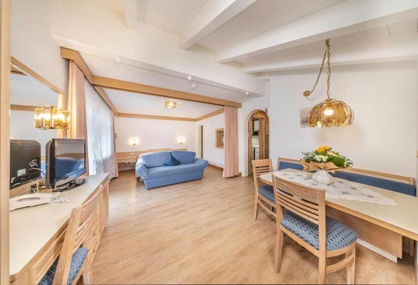 هتل Residence Villa Gran Baita
