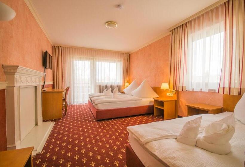 Отель Restaurant Alpha