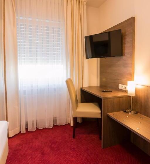 호텔 Restaurant Jaegerhof