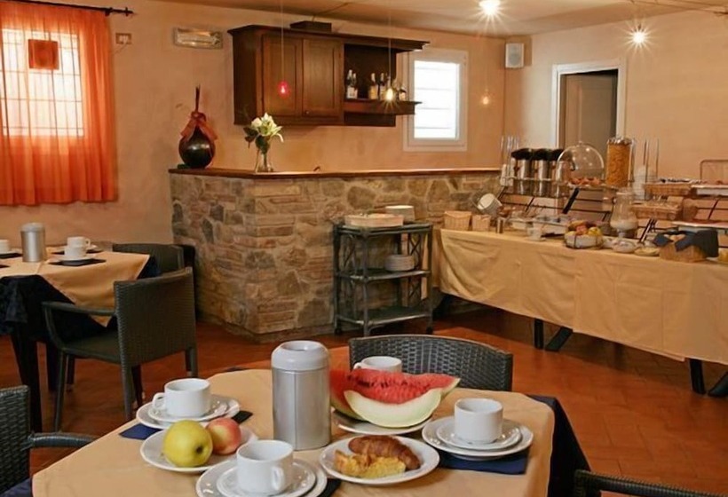 בית מלון כפרי Rifugio Da Giulia