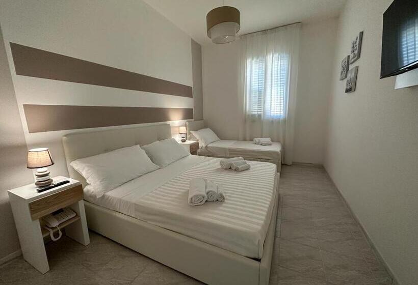 ホテル Porto Cesareo