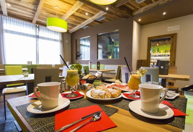 בית מלון כפרי Sassdei My Active Suite