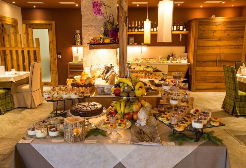 בית מלון כפרי Sassdei My Active Suite