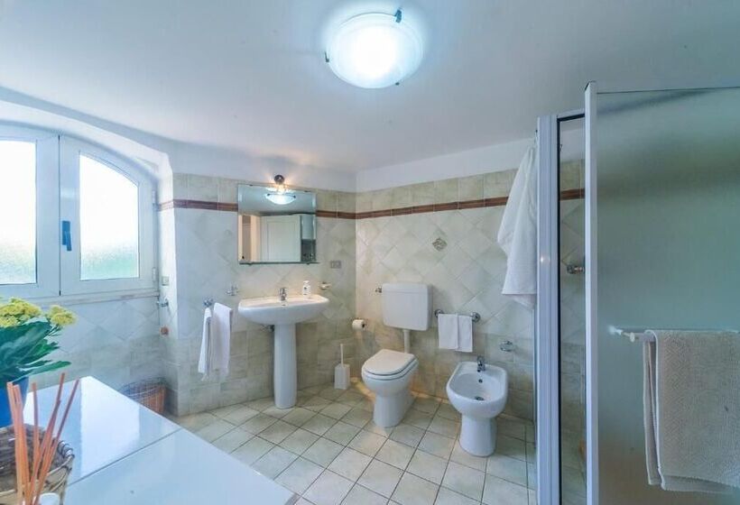 בית מלון כפרי Sosta A Levante