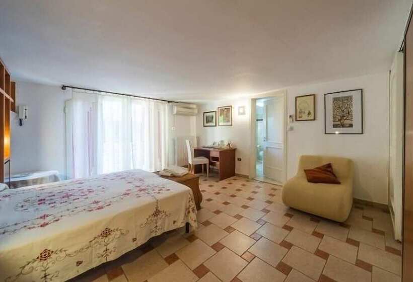 בית מלון כפרי Sosta A Levante