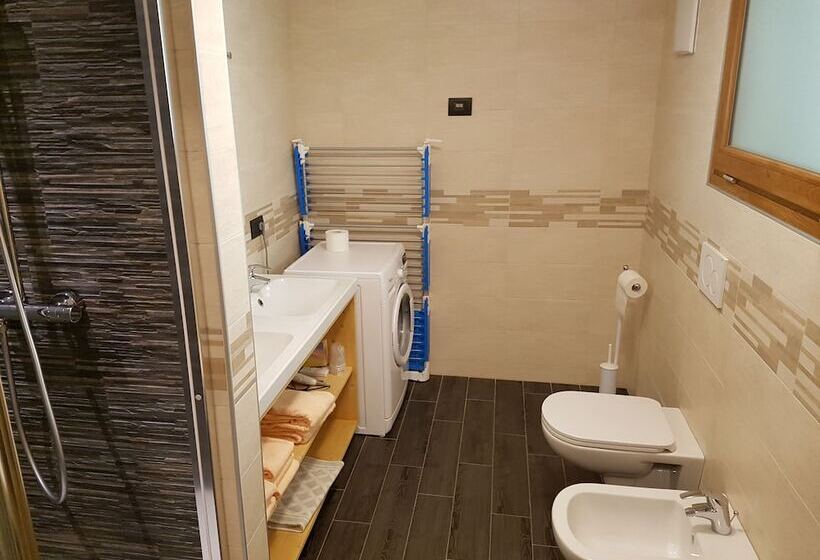 هتل Steinbock B&b  Apartaments