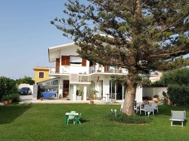 Отель Suitebeach B&b And Resort