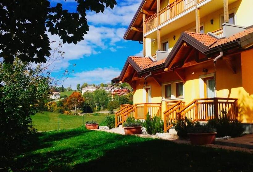 בית מלון כפרי Tana Della Volpe