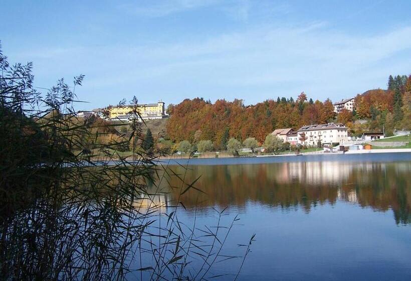 בית מלון כפרי Tana Della Volpe