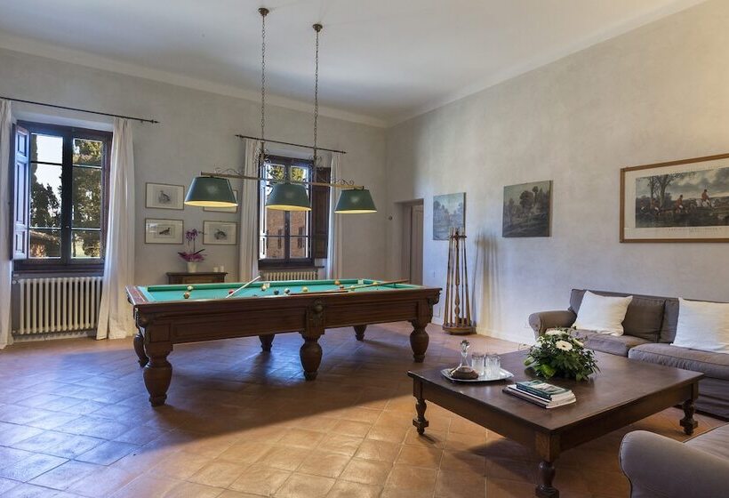 هتل Tenuta La Campana