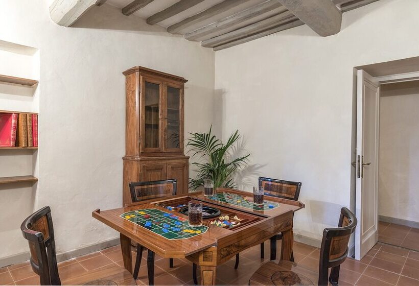 هتل Tenuta La Campana