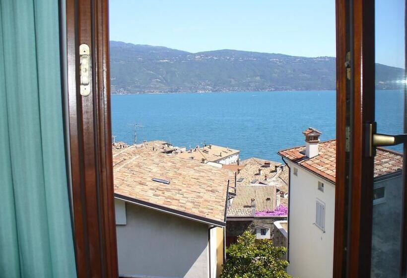 בית מלון כפרי Tiziana Garnì