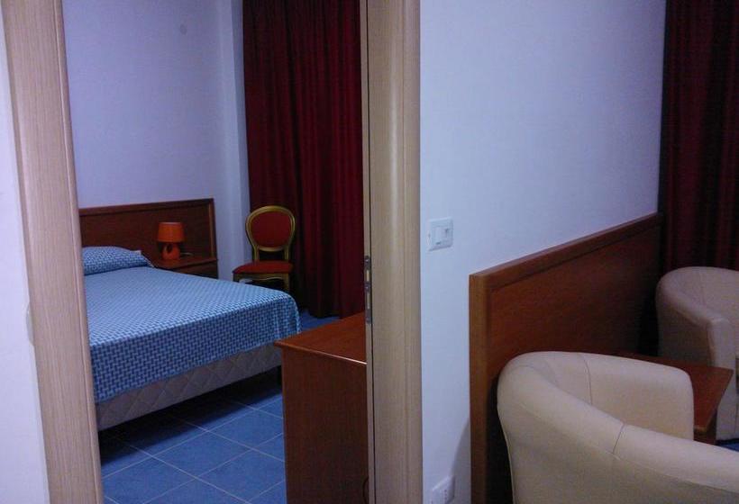 فندق Total Family