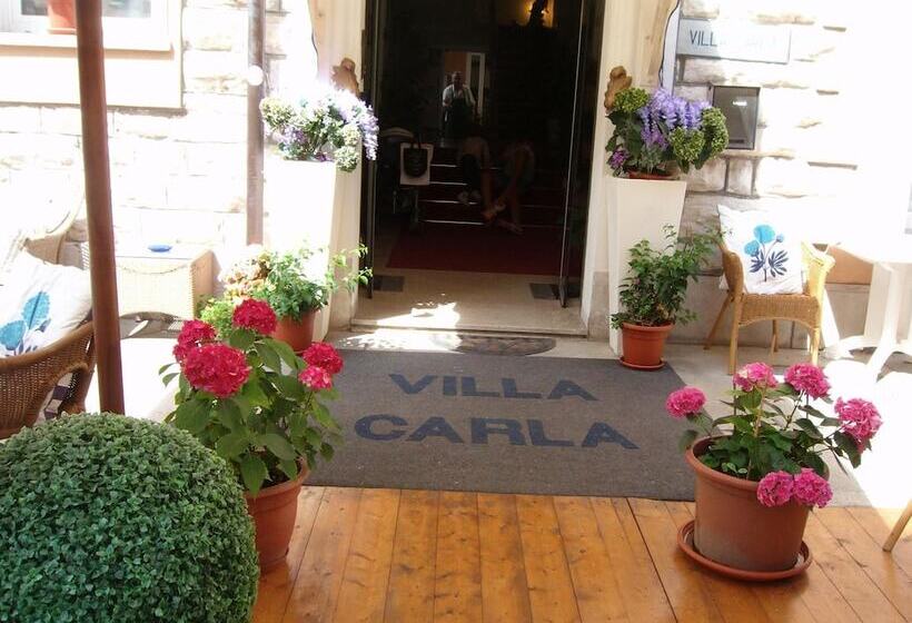 ホテル Villa Carla