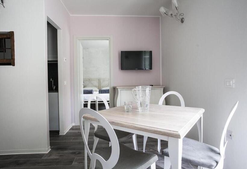 酒店 Villa Italia Luxury Suites And Apartments