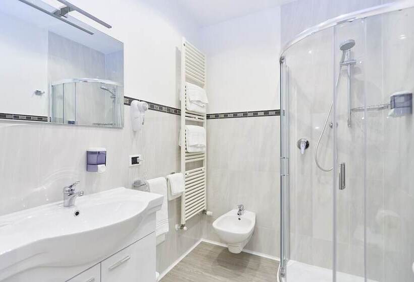 Отель Villa Lilla