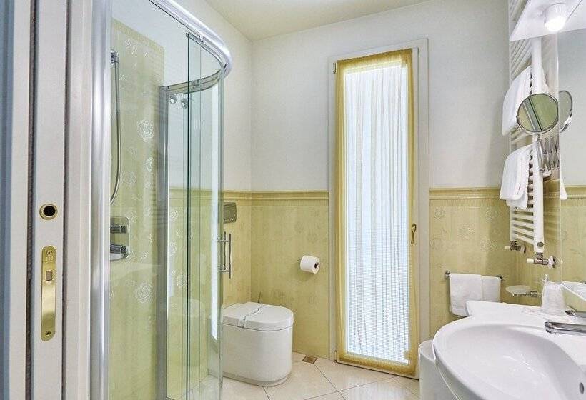 Отель Villa Lilla