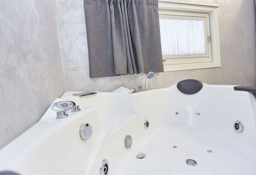 Отель Villa Lilla