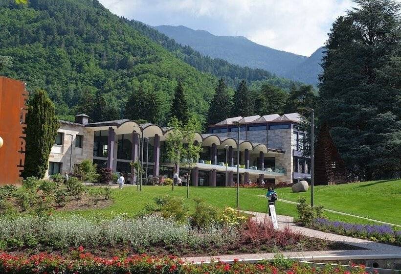 בית מלון כפרי Villa Regina