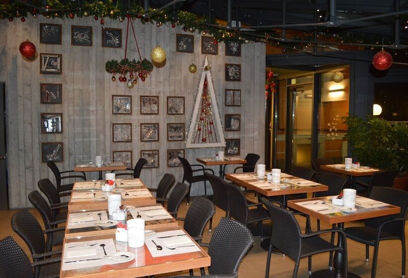 בית מלון כפרי Villa Regina