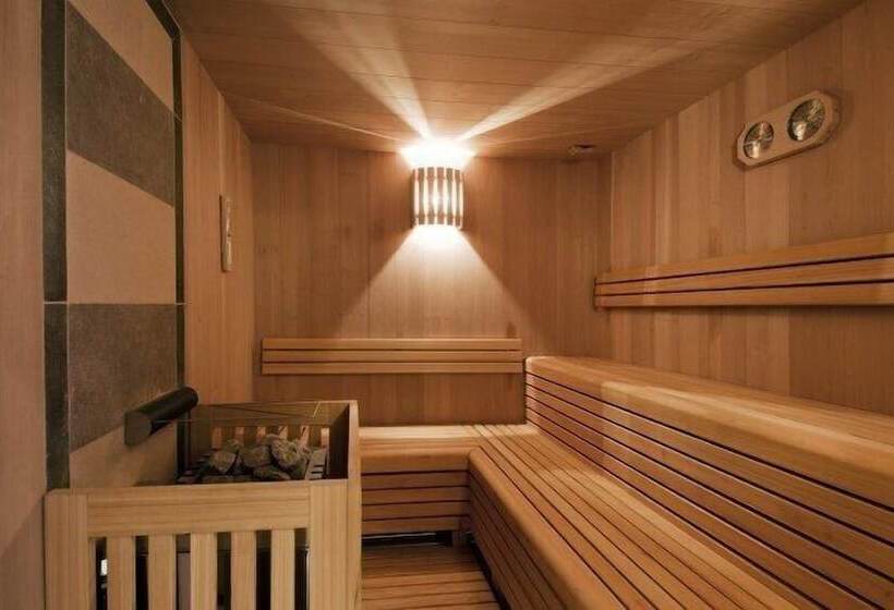 בית מלון כפרי Villa Regina