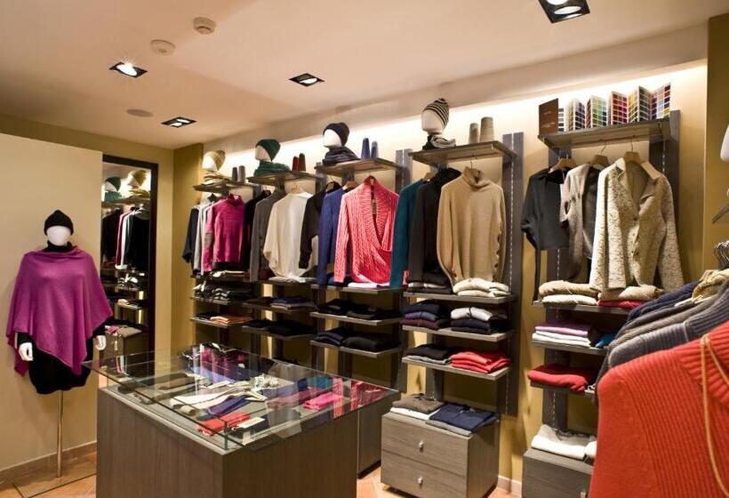 ホテル Villa Santacroce