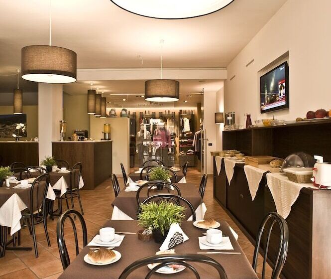 ホテル Villa Santacroce