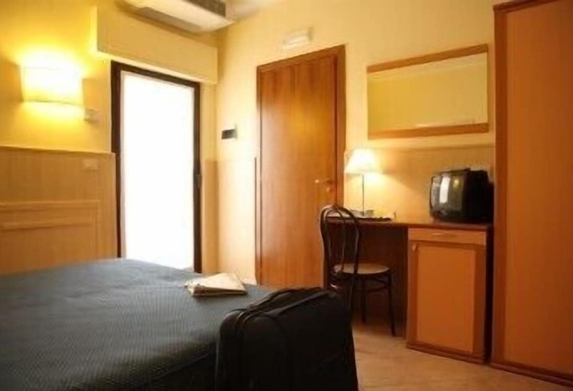 ホテル Villa Santacroce