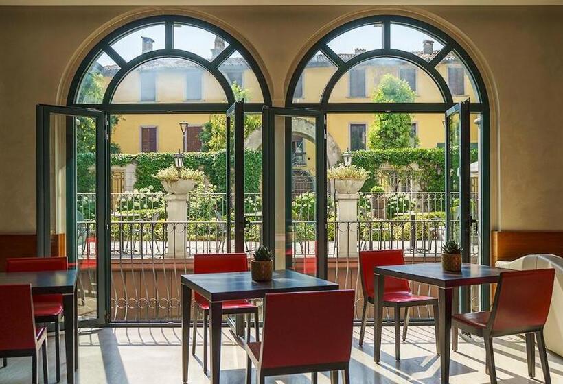 Bes Hotel Villa Zoia