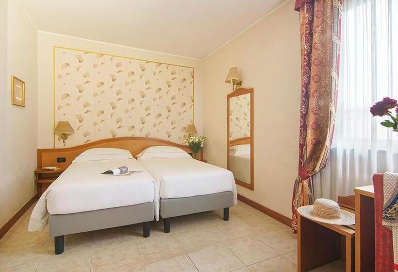 Bes Hotel Villa Zoia