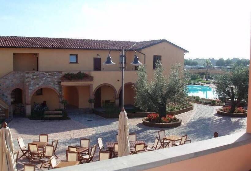 Отель Villaggio Turistico Airone