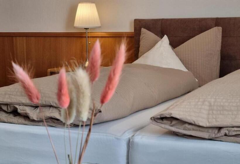 Sevda S Hotel Garni Weinforth