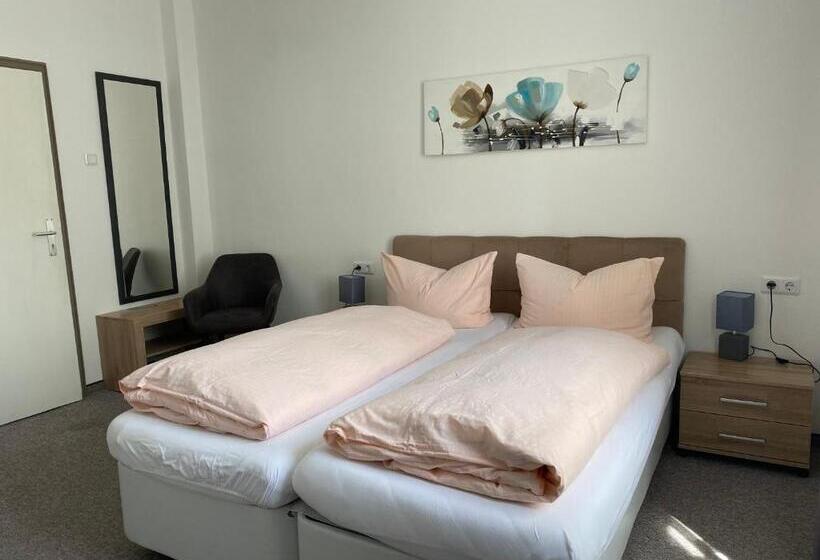 Sevda S Hotel Garni Weinforth