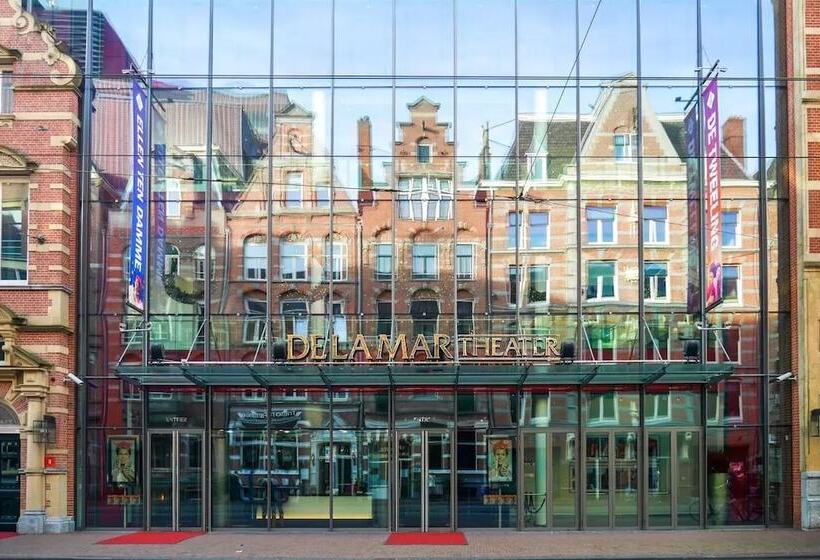 Amsterdam Hostel Uptown