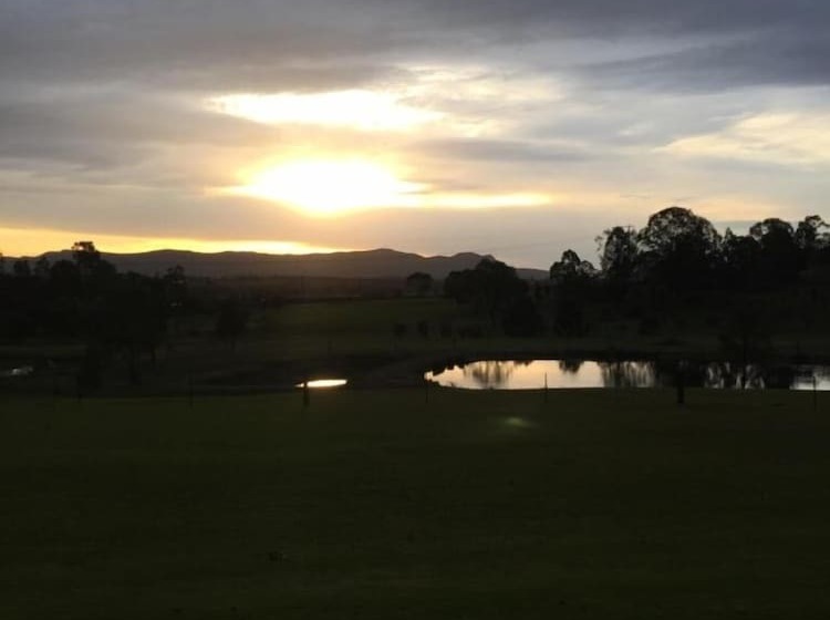 צימר Rothbury Escape