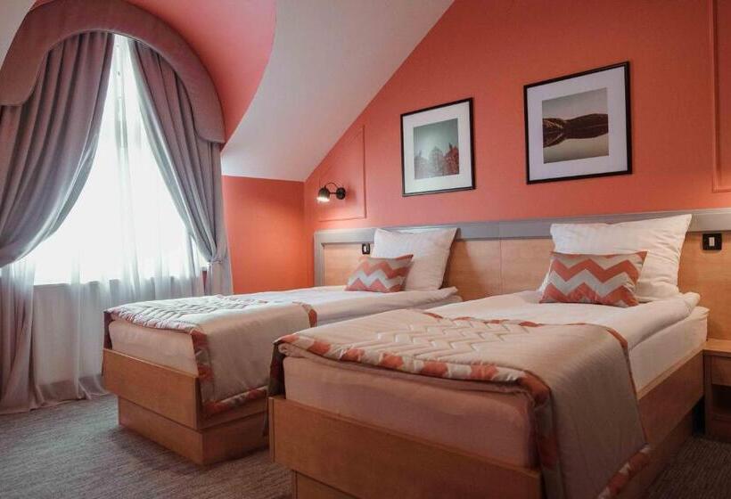 בית מלון כפרי đakovo