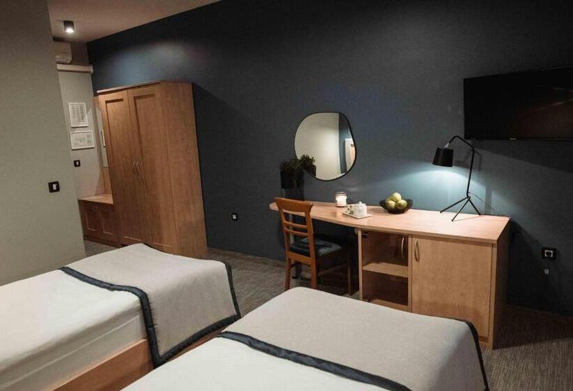 בית מלון כפרי đakovo