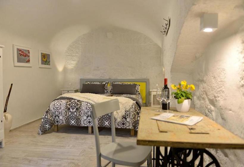 ホテル Albergo Diffuso Monopoli