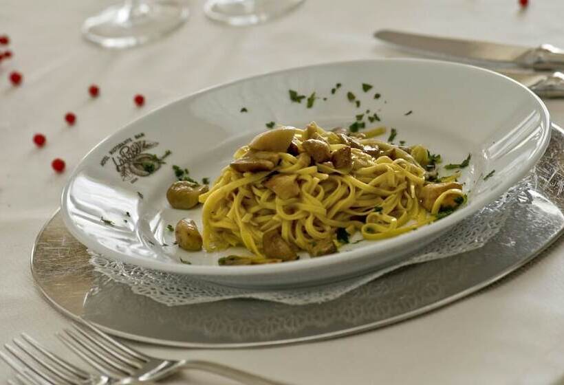 ホテル Albergo La Pace