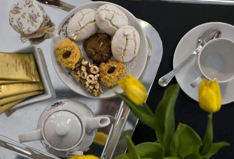 ホテル Albergo La Pace