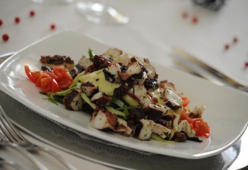 ホテル Albergo La Pace