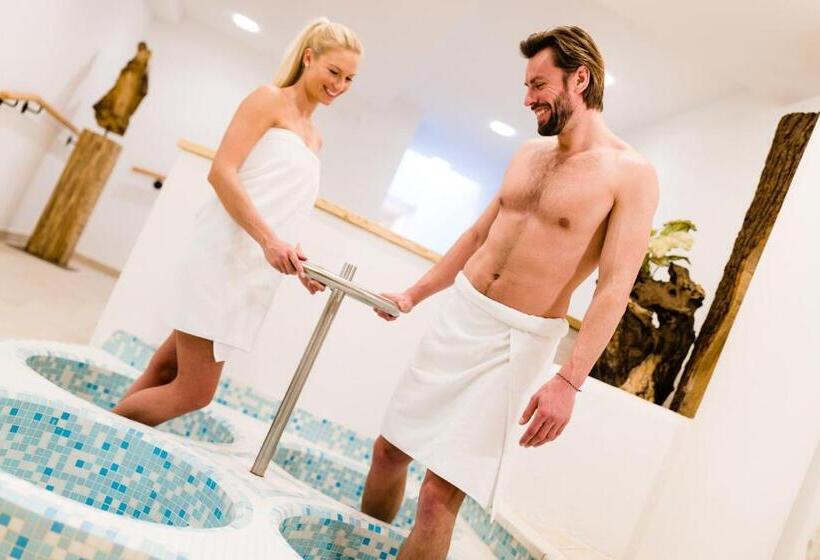 בית מלון כפרי Almina