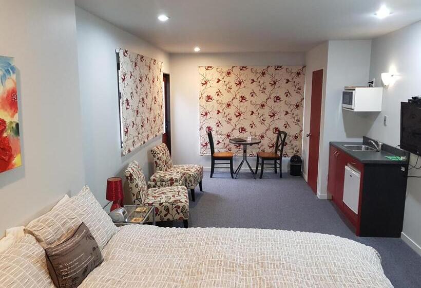 هتل Anchor Down Bed & Breakfast