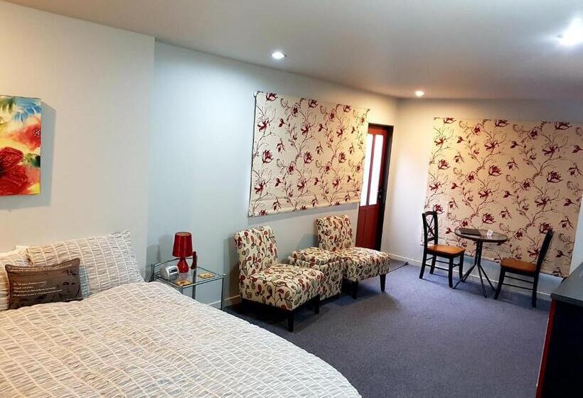 هتل Anchor Down Bed & Breakfast