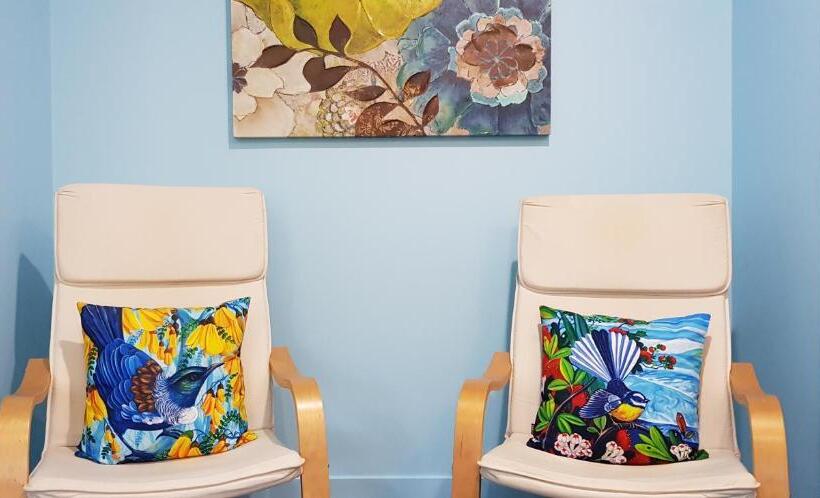 هتل Anchor Down Bed & Breakfast