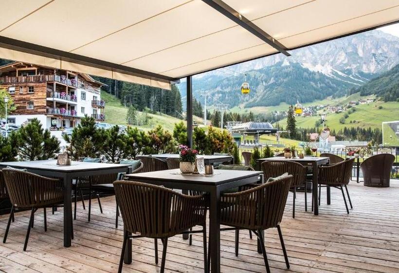 فندق Arkadia   Adults Only