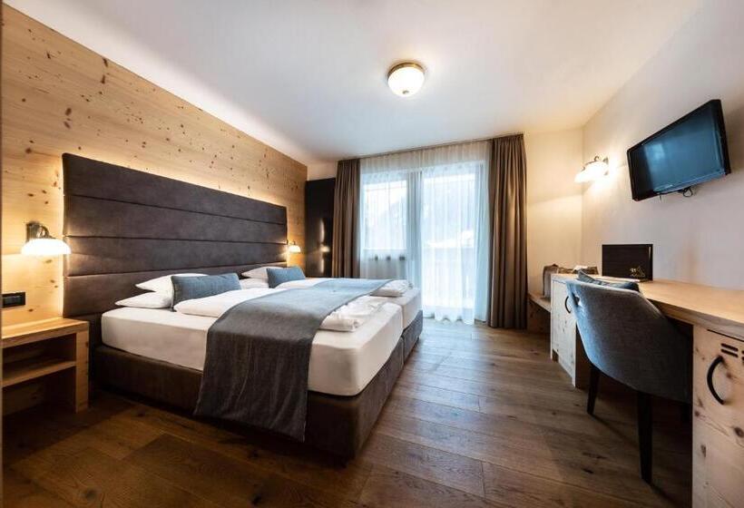 فندق Arkadia   Adults Only